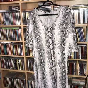Missguided Snake T-shirt Dress